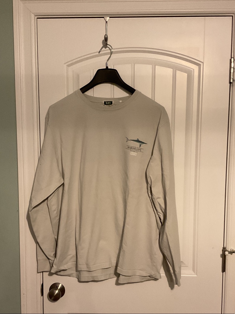 Kith Light Gray Long Sleeve Crewneck with Marlin Graphic - Picture 2 of 3